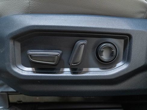 New 2026 Toyota Tundra Limited AWD/4WD image 22
