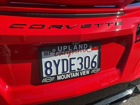 Used 2021 Chevrolet Corvette Stingray Coupe w/ Z51 Performance Package image 30