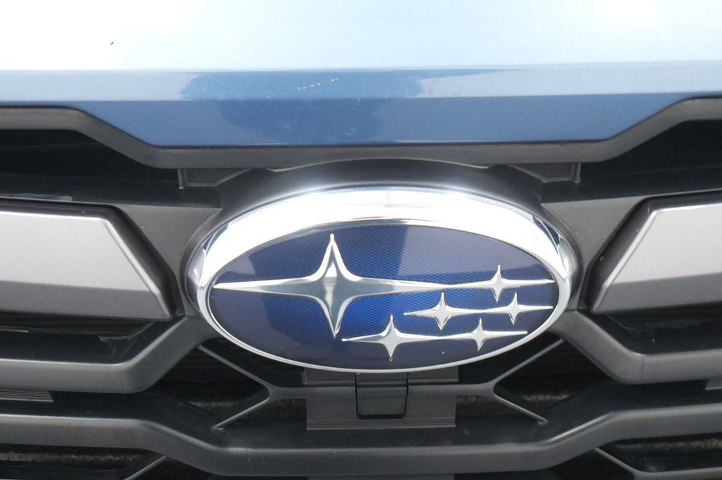 Used 2024 Subaru Crosstrek 2.0i Premium AWD/4WD image 12