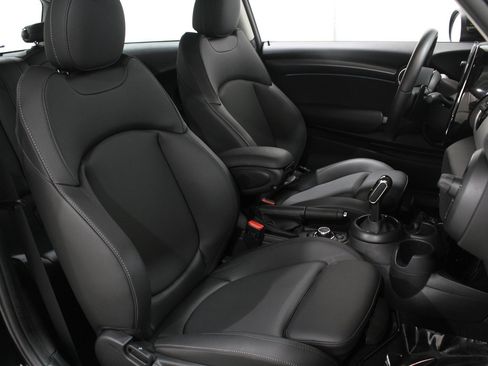 Certified 2023 MINI Cooper S image 16