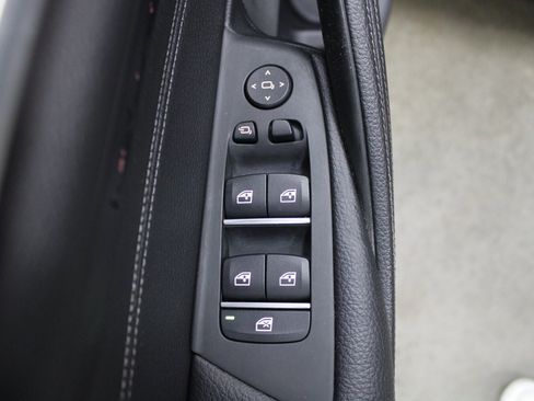 Used 2019 BMW 530i w/ Convenience Package image 14