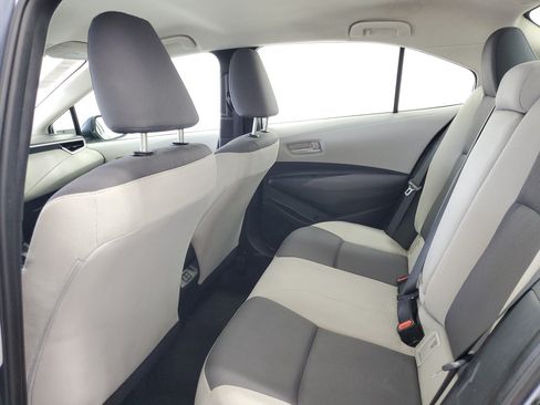 Used 2024 Toyota Corolla LE FWD image 11
