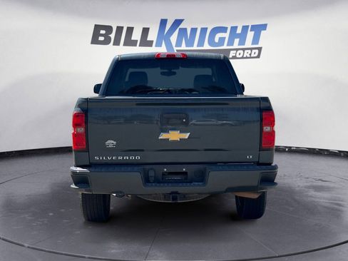 Used 2018 Chevrolet Silverado 1500 LT w/ Texas Edition AWD/4WD image 4