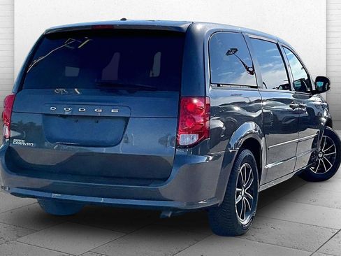 Used 2017 Dodge Grand Caravan SE FWD image 13