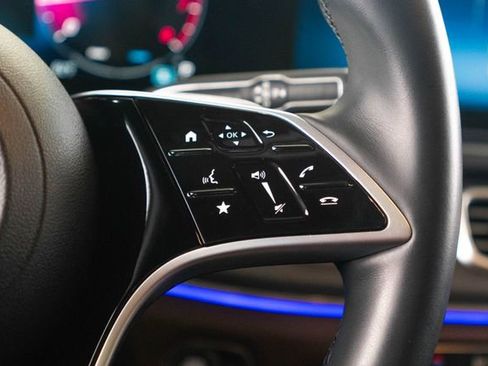 Certified 2024 Mercedes-Benz GLE 350 4MATIC image 18