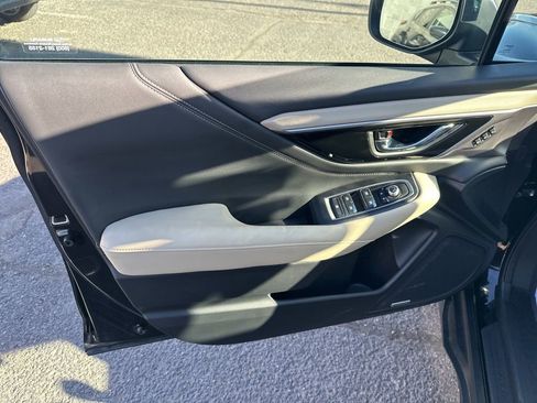 Used 2025 Subaru Outback Limited w/ Popular Package #2 image 25