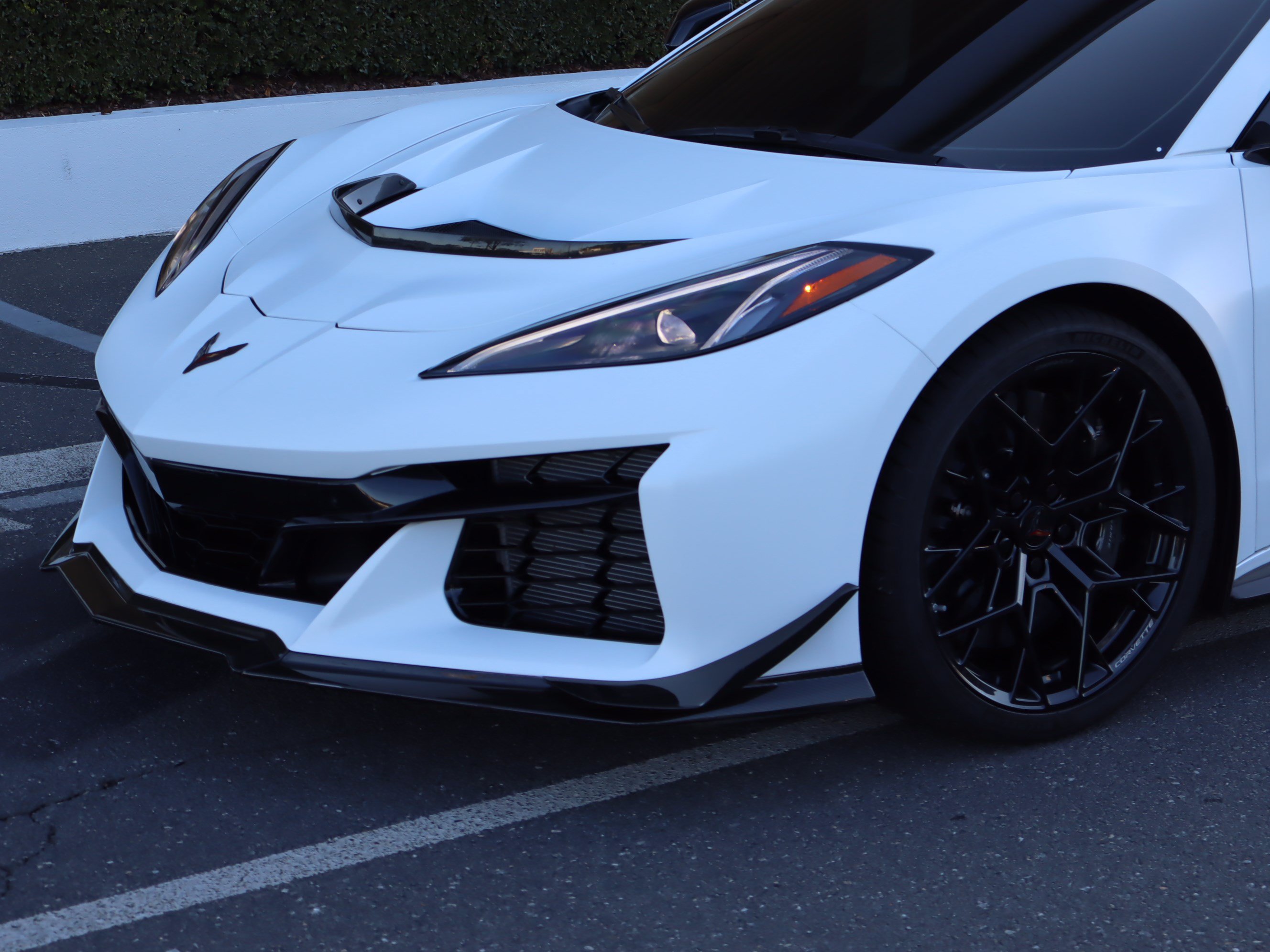 Used 2026 Chevrolet Corvette ZR1 w/ ZR1 Carbon Fiber Aero Package RWD image 6