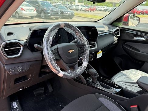 New 2026 Chevrolet TrailBlazer LT FWD image 10