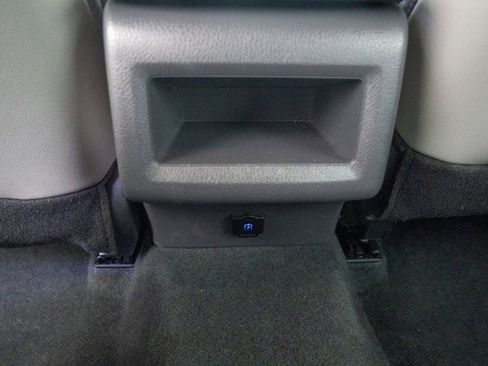 Used 2023 Toyota Camry SE image 33