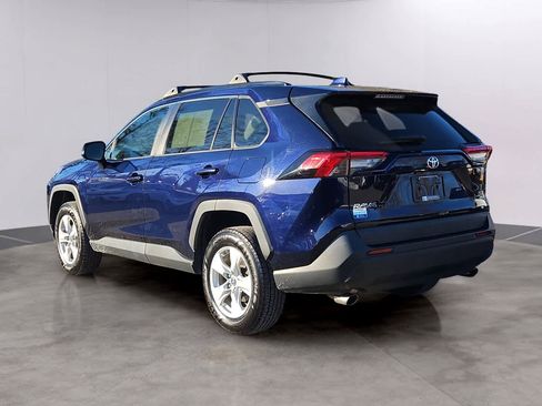 Used 2019 Toyota RAV4 XLE image 29