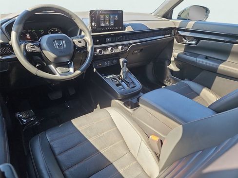 Used 2024 Honda CR-V Sport Touring image 11