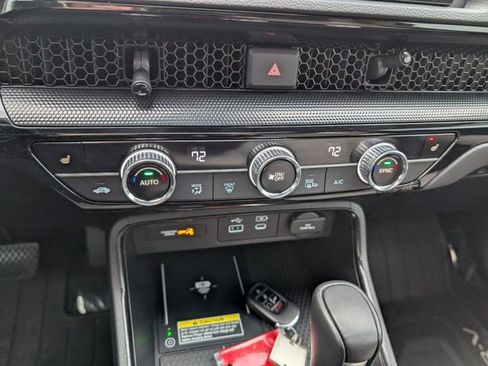 Used 2024 Honda CR-V EX-L image 19