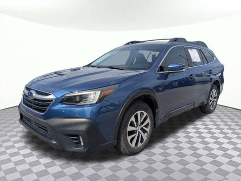 Used 2020 Subaru Outback Premium image 7
