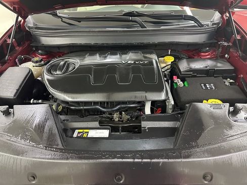 Used 2015 Jeep Cherokee Limited w/ Luxury Group image 19