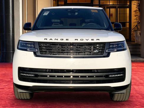 New 2026 Land Rover Range Rover SE AWD/4WD image 2