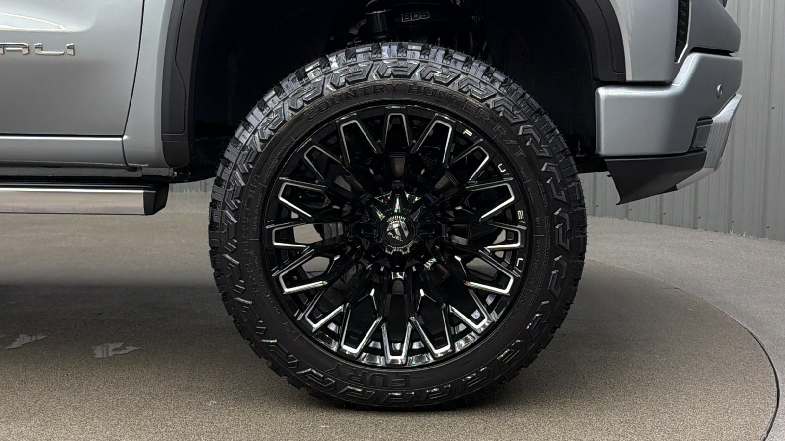 Used 2026 GMC Sierra 1500 Denali Ultimate AWD/4WD image 9