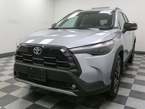 New 2026 Toyota Corolla Cross XLE image 4
