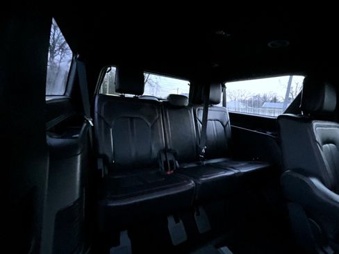 Used 2022 Ford Expedition Max Limited image 21