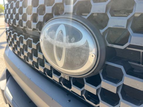 Used 2020 Toyota Tundra SR5 w/ SR5 Upgrade Package image 23