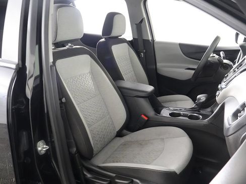 Used 2023 Chevrolet Equinox LS w/ LS Convenience Package FWD image 26