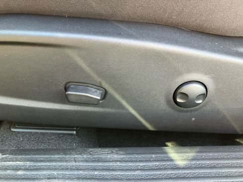 Used 2023 Dodge Challenger R/T Scat Pack image 9