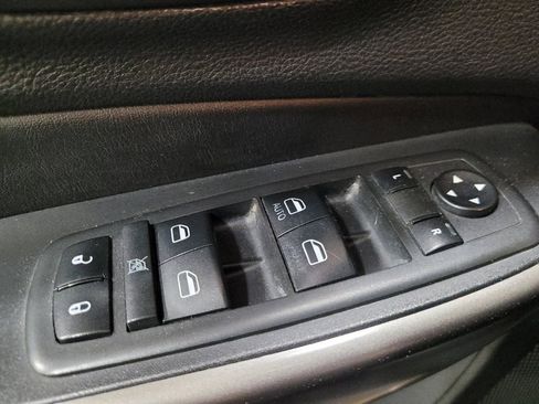 Used 2019 Jeep Cherokee Limited w/ Trailer Tow Group AWD/4WD image 27
