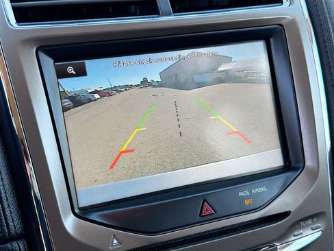 Used 2014 Lincoln MKX Base w/ Equipment Group 101A image 31