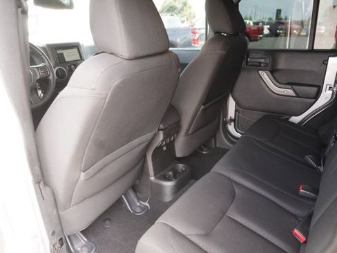 Used 2014 Jeep Wrangler Unlimited Sport w/ Quick Order Package 24S AWD/4WD image 11