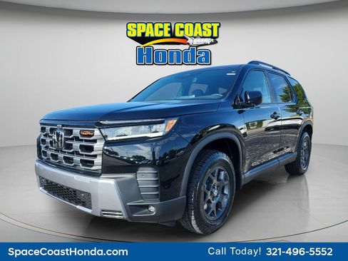 New 2026 Honda Pilot TrailSport image 11