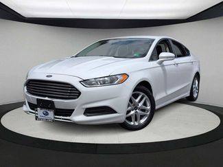 Used 2013 Ford Fusion SE FWD video 1