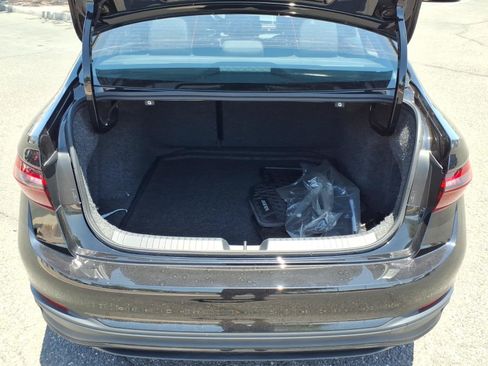 Used 2025 Volkswagen Jetta Sport FWD image 16