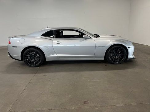 Used 2015 Chevrolet Camaro SS w/ RS Package RWD image 2