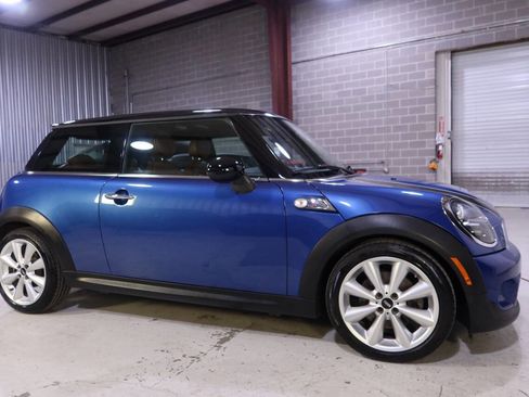 Used 2013 MINI Cooper S w/ Sport Pkg image 7