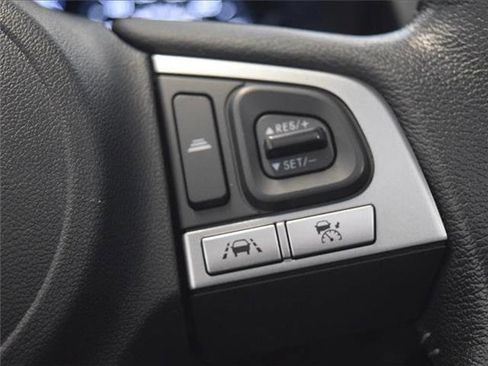 Used 2018 Subaru Forester 2.5i Touring w/ Popular Package #2 image 11