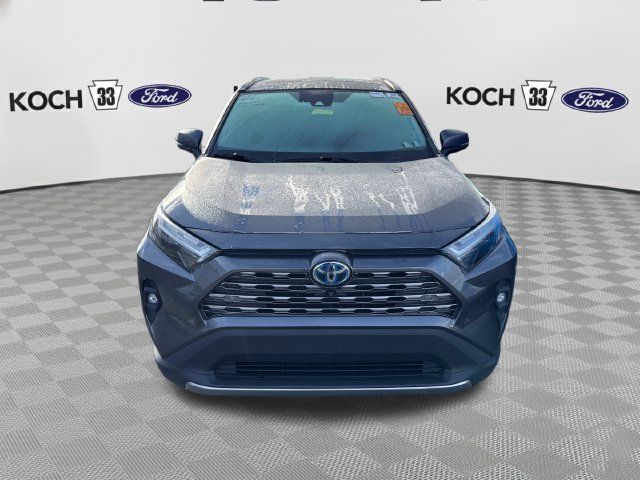 Used 2022 Toyota RAV4 Limited AWD/4WD image 2