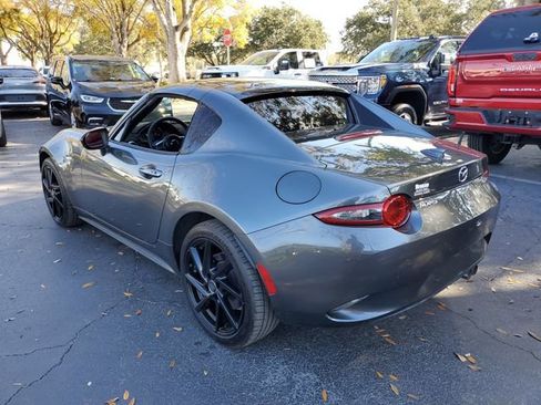 Used 2022 MAZDA MX-5 Miata RF Grand Touring image 3