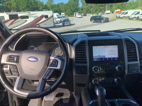 Used 2019 Ford F150 Platinum AWD/4WD image 25