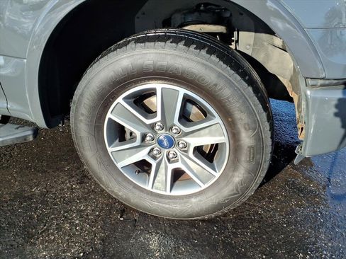 Used 2016 Ford F150 XLT w/ Equipment Group 302A Luxury image 7