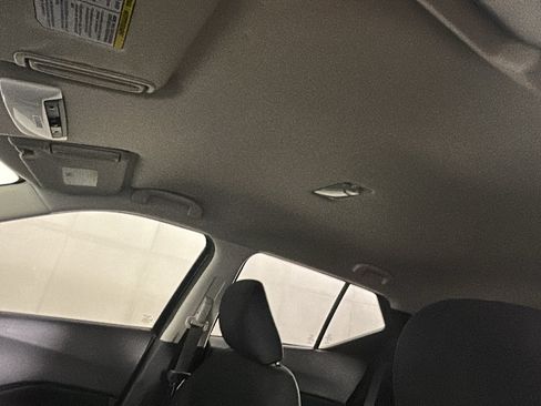 Used 2025 Nissan Kicks Play S FWD image 11