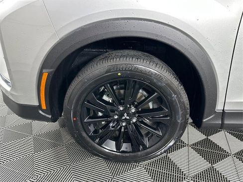 New 2025 Mitsubishi Eclipse Cross LE image 3