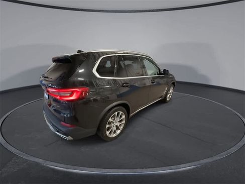 Used 2019 BMW X5 xDrive40i w/ Premium Package 2 image 8