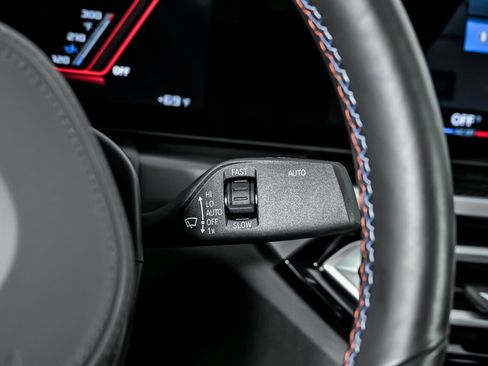 Used 2024 BMW M2 w/ Lighting Package image 30