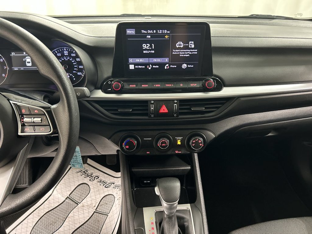 Certified 2023 Kia Forte LXS w/ LXS Technology Package FWD image 18