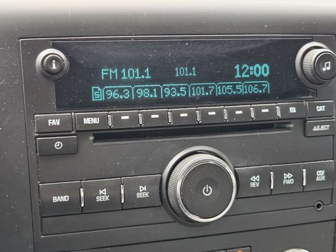 Used 2012 Chevrolet Silverado 1500 LT image 16