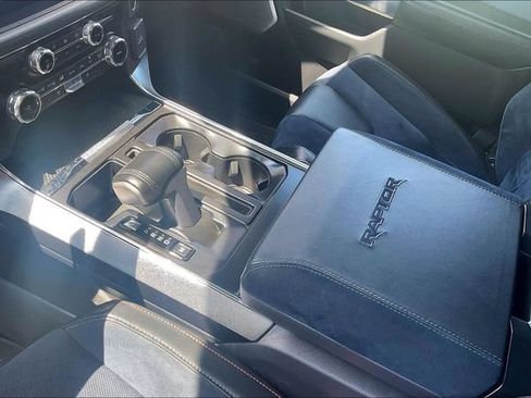 Certified 2022 Ford F150 Raptor w/ Raptor 37 Performance Package AWD/4WD image 15