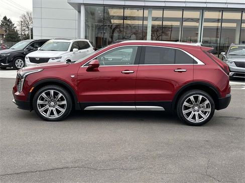 Used 2020 Cadillac XT4 Premium Luxury image 10