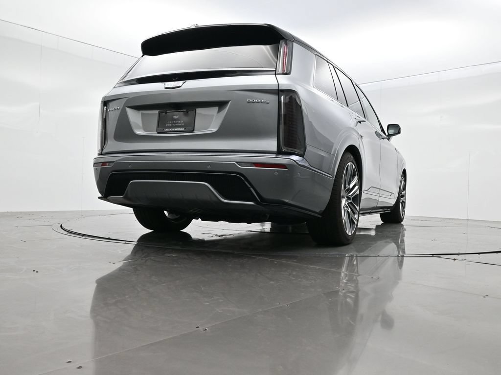 Used 2026 Cadillac Vistiq Platinum AWD/4WD image 50