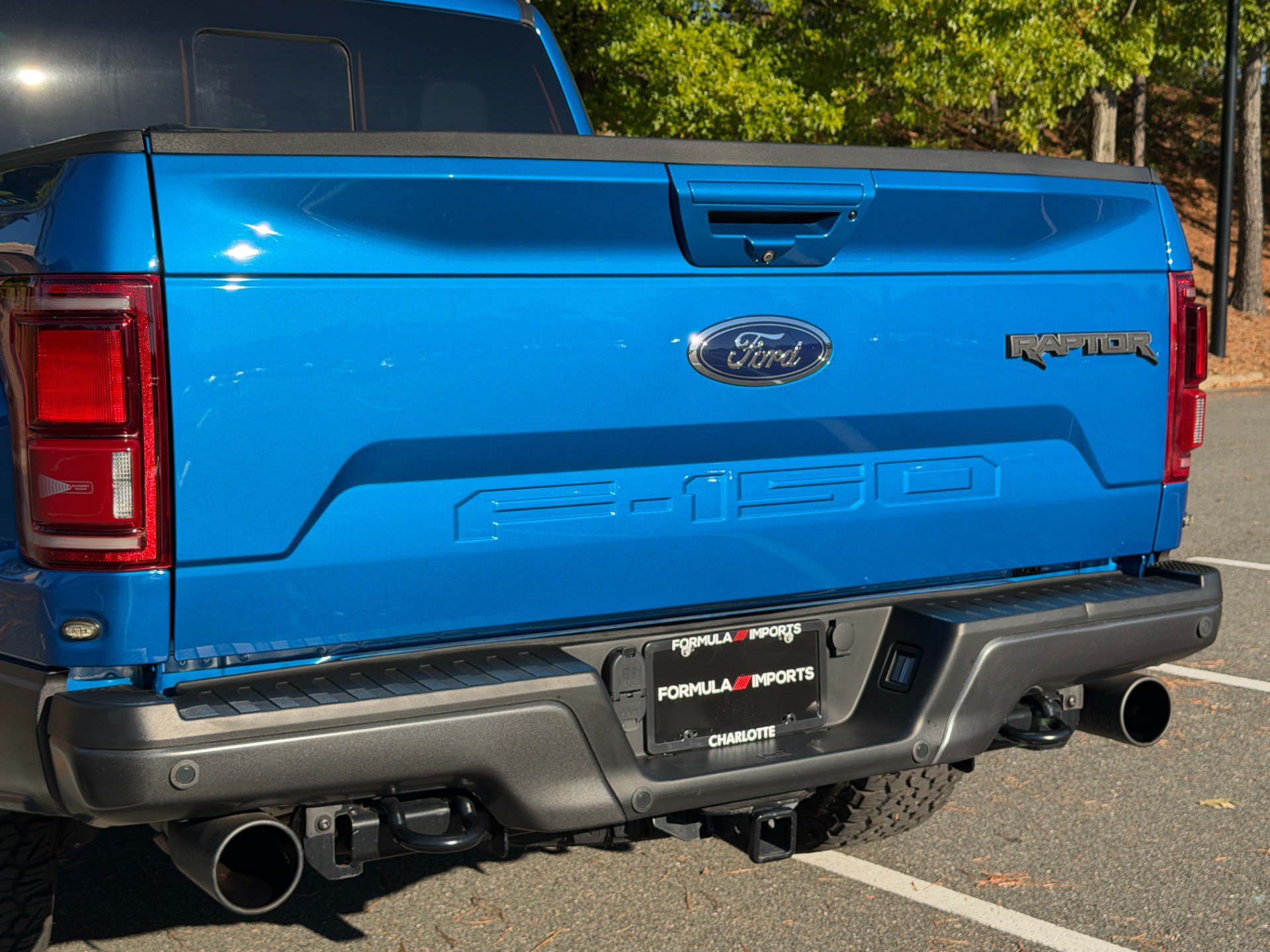 Used 2019 Ford F150 Raptor w/ Equipment Group 802A Luxury AWD/4WD image 26
