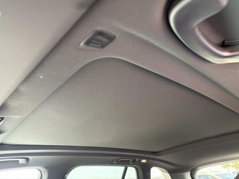 New 2026 BMW X5 sDrive40i w/ Premium Package RWD image 18