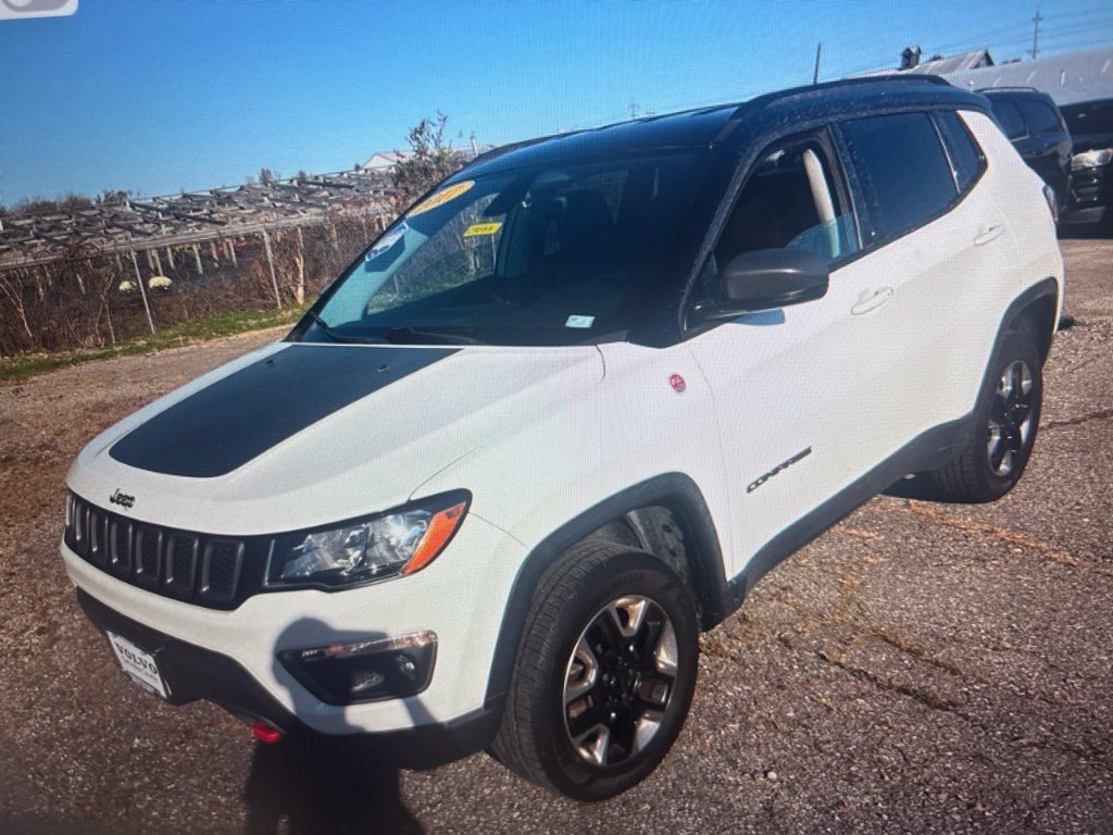 Used 2017 Jeep Compass Trailhawk w/ Navigation Group AWD/4WD image 1
